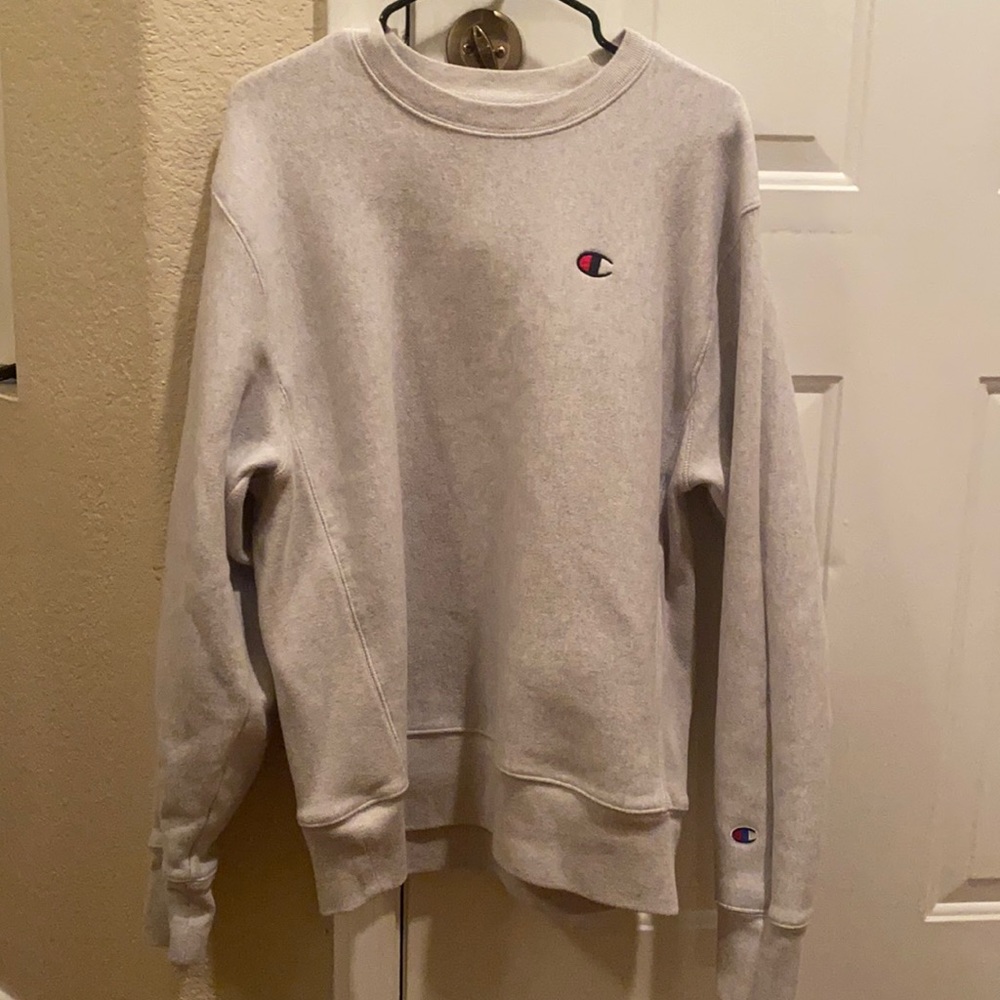 Women’s champion sweatshirt